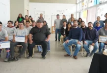 Reconocen a trabajadores cooperativos que llevaron obras a diferentes barrios