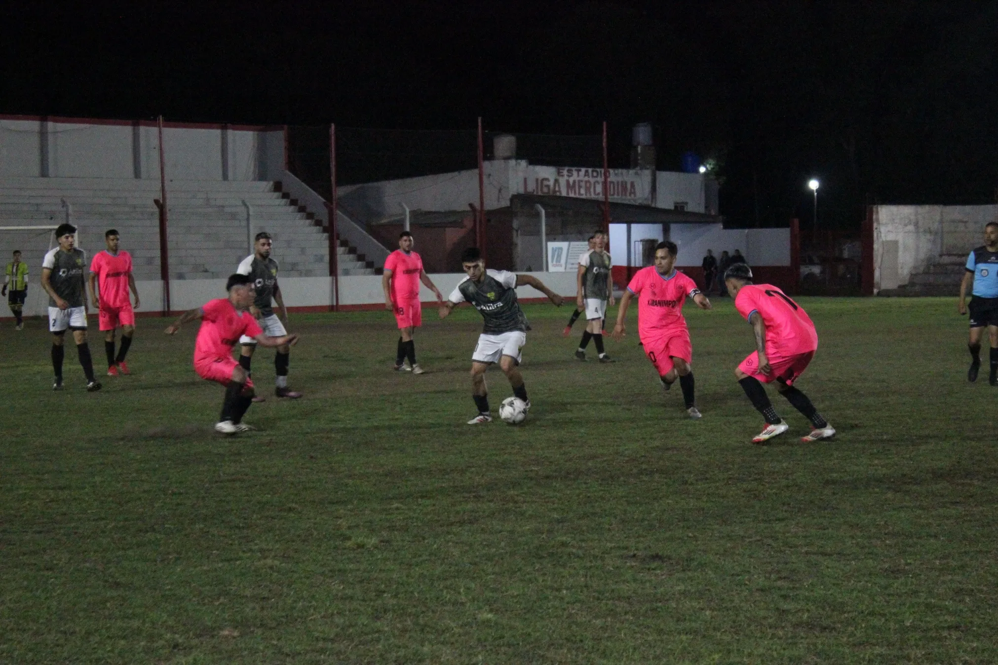 27-10-25 deportes LIGA LUNES Y MARTES_50_11zon