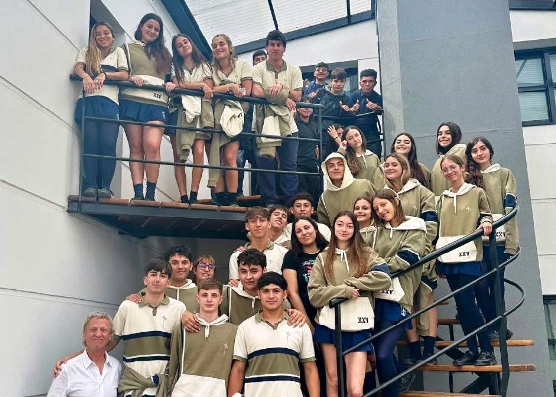 COESA brinda un mensaje positivo a los estudiantes 8_2_11zon