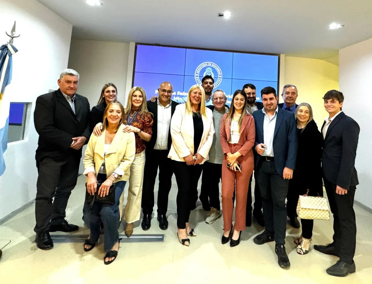 17-11-25 RAFA SEGURIDAD1_6_11zon