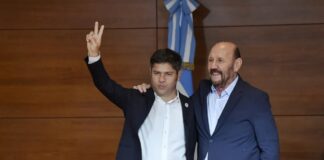 Axel Kicillof acelera la instalación nacional: foto con Insfrán y más críticas al «centralismo» de Milei
