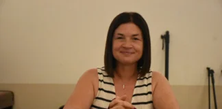 La electa concejal Viviana Martínez pidió licencia y ocupará su banca Walter Gallo
