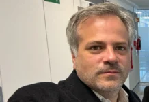 Pollacchi también se opuso al aumento y les facturó a sus actuales compañeros de bancada