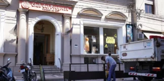 El debate por los balcones se trasladó a las redes y hubo mayoría por el fin de su existencia