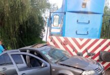 NUEVO ACCIDENTE EN CRUCE FERROVIARIO