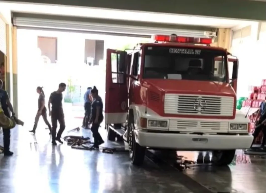 02-03-26 BOMBEROS FORES_22_11zon