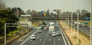 Fuerte aumento del peaje manual en Acceso Oeste