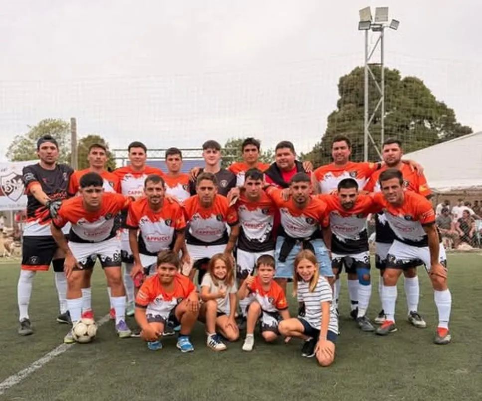 futbol Cappucci campeon internacional_7_11zon