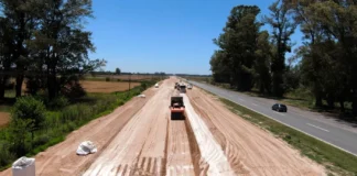 Despiden personal y asoma el abandono de las obras