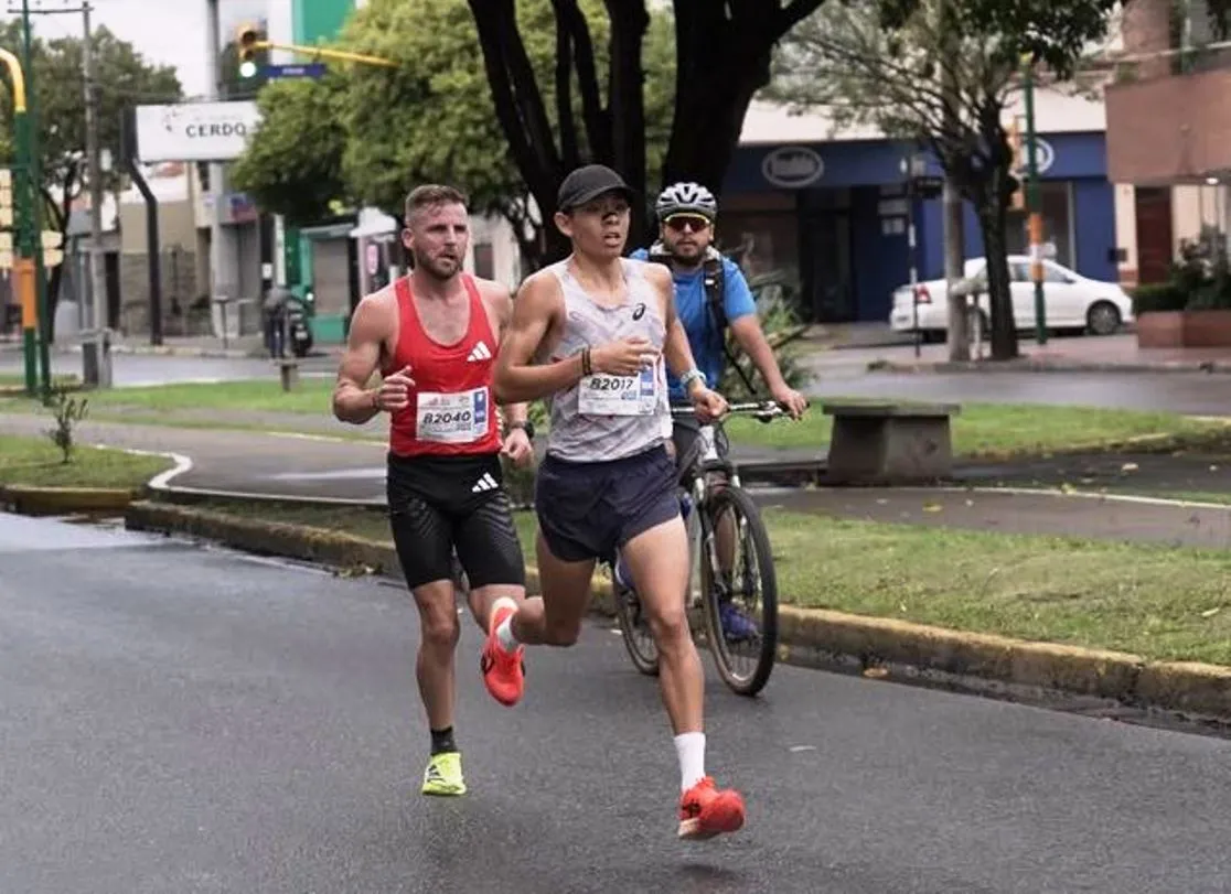 06-04-26 deporte ROSA_33_11zon