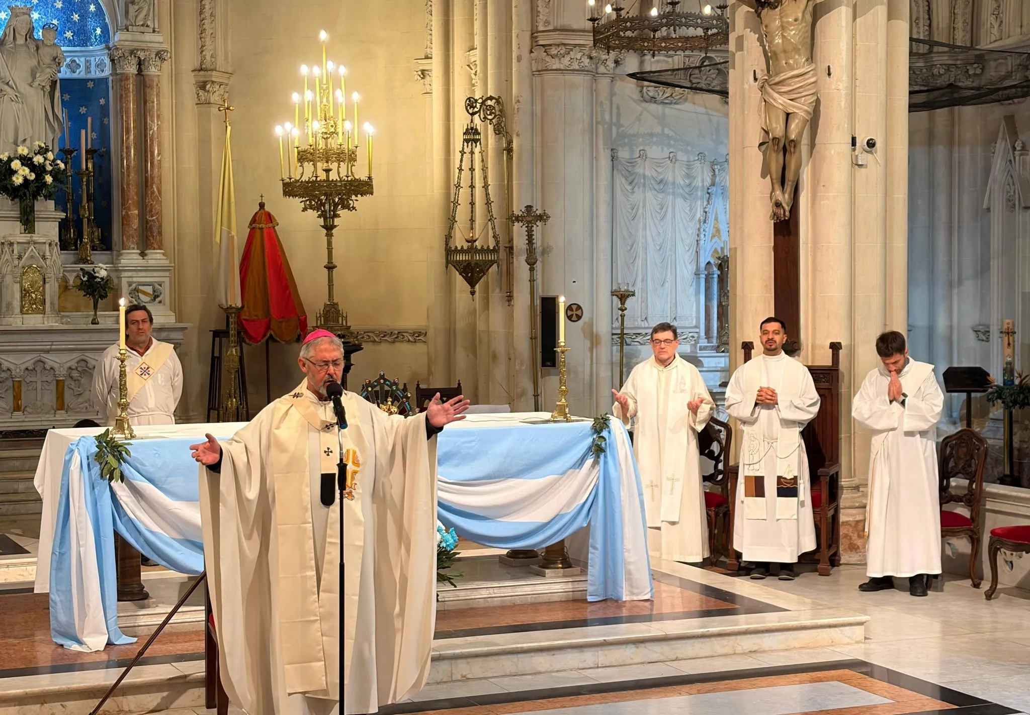 01-06-26 TEDEUM 25_8_11zon