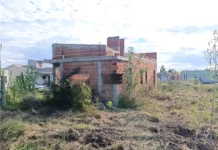 Concejales buscan respuestas por obra de viviendas provincial