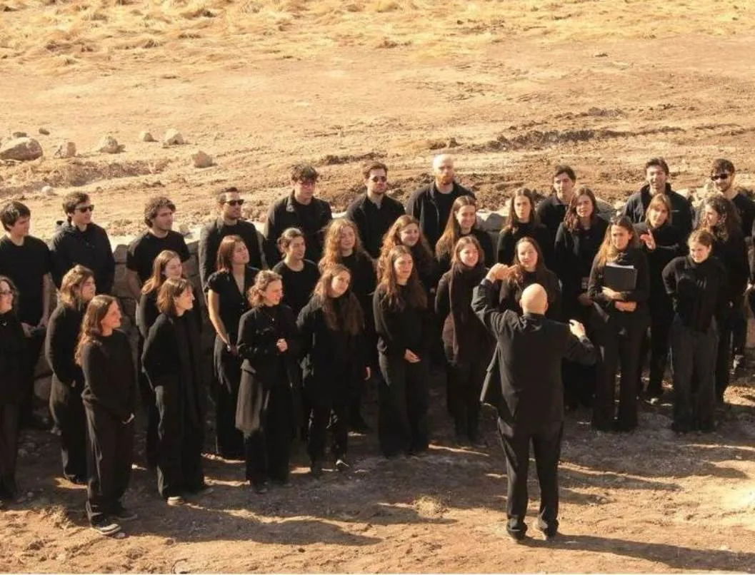 Coro Caledonia_11zon