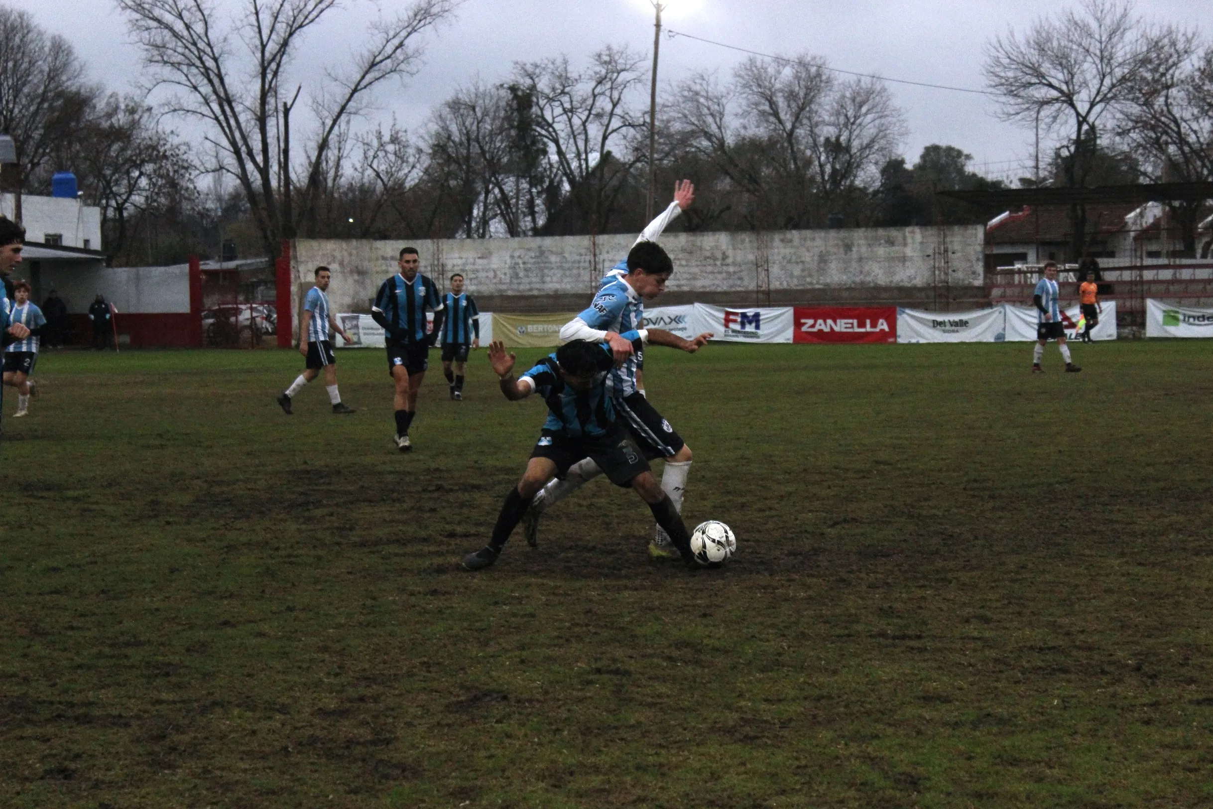 15-06-26 LIGA PENULTIMA_2_11zon