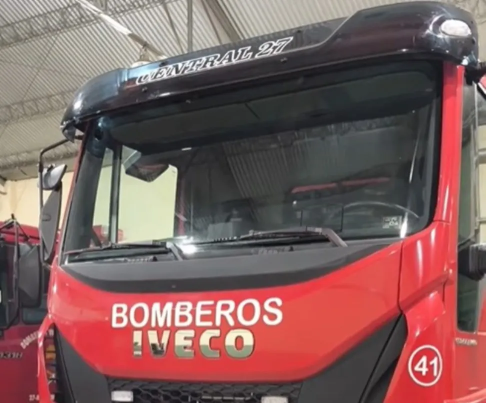 22-06-26 BOMBEROS 41_27_11zon