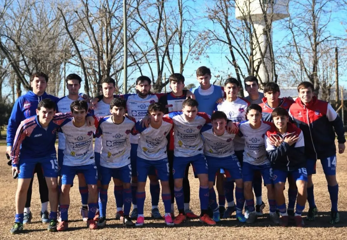 futbol - Juventud Unida-Reserva 1_4_11zon