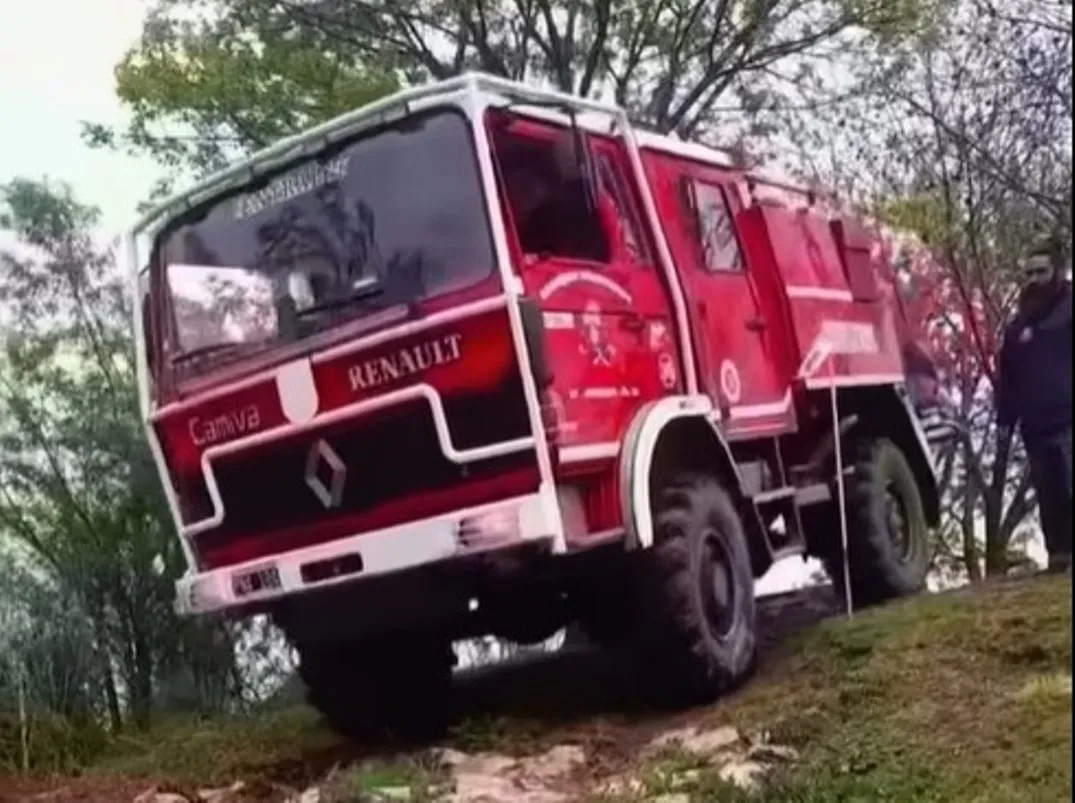 BOMBEROS 4X4_2_11zon