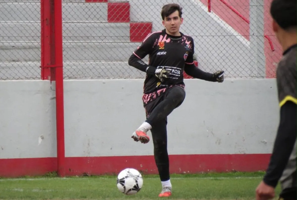 futbol Club Juventud - Primera - Debut Larraignet 1_9_11zon